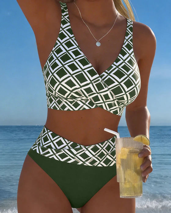 Zweiteiliger Bikini Mit Bh-Schnitt Und Diamantmuster
